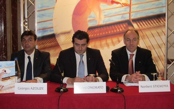 "Nous avons appris de nos erreurs et de nouvelles mesures vont désormais être mises en place pour améliorer la sécurité à bord" a déclaré Gianni Onorato, le DG de Costa Crociere, lors d'une conférence de presse - DR : LAC "Nous avons appris de nos erreurs et de nouvelles mesures vont désormais être mises en place pour améliorer la sécurité à bord" a déclaré Gianni Onorato, le DG de Costa Crociere, lors d'une conférence de presse - DR : LAC