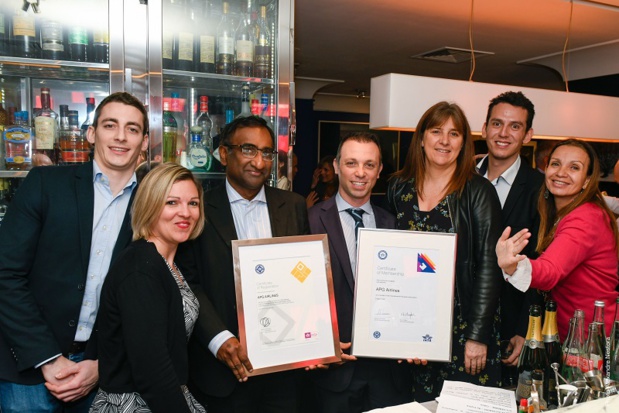 L'équipe d'APG Airlines et la direction de IATA en France - DR L'équipe d'APG Airlines et la direction de IATA en France - DR