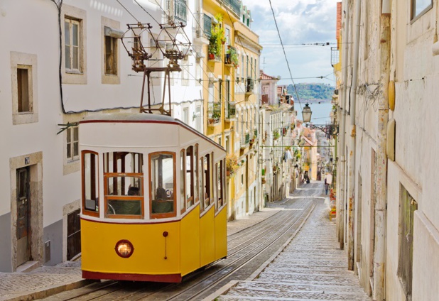 Du côté de Lisbonne, le coronavirus a aussi pas mal chamboulé la vie des entreprises du tourisme - Crédit photo : Depositphotos @mlehmann