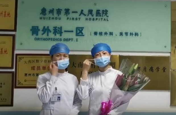 En Chine, l'épidémie se calme et les masques tombent - Crédit photo : Olivier Marchesin