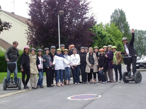Les participants à la convention ont pu s'initier au Segway (aussi appelé "giropode") - Photo DR Les participants à la convention ont pu s'initier au Segway (aussi appelé "giropode") - Photo DR