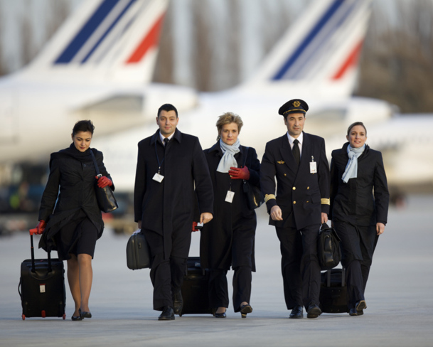La grande majorité des suppressions de postes (2056) concernera les emplois "sol", 450 postes pour le PNT (les pilotes) et 904 pour le  PNC. -  Photo DR Air France