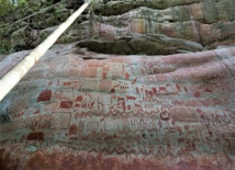 Un exemple de peintures rupestres visibles dans la région du Guaviare - Crédit photo : JR