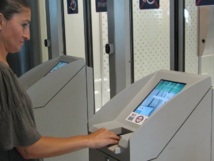 Pour utiliser le système, il faut être titulaire d'un passeport biométrique français ou être enregistré - Photo PC Pour utiliser le système, il faut être titulaire d'un passeport biométrique français ou être enregistré - Photo PC