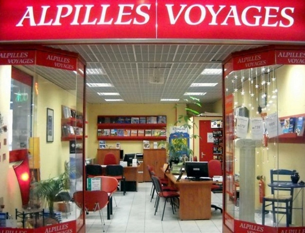 Le Groupe Alpilles Voyages dispose de très beaux emplacements commerciaux]b (dont 8 en galerie marchande) parmi sa trentaine de points de vente. /photo dr