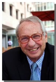 « Chez Manor, l'avenir est à un référencement qui comprendra de 12 à 15 TO maximum contre 25 aujourd'hui... » « Chez Manor, l'avenir est à un référencement qui comprendra de 12 à 15 TO maximum contre 25 aujourd'hui... »