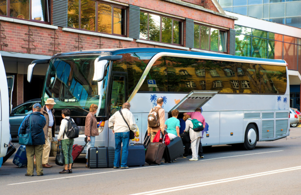 Le secteur des cars et bus touristiques dans le plan de soutien pour le tourisme présenté par le Premier ministre /crédit DepositPhoto