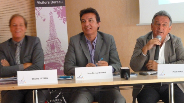 De gauche à droite Thierry Le Roy, président de l'Office du Tourisme et des Congrès de Paris, Jean-Bernard Bros Adjoint au Maire de Paris chargé du tourisme et président délégué de l'Office du Tourisme et des Congrès de Paris et Paul Roll, le directeur général - DR : M.SANI De gauche à droite Thierry Le Roy, président de l'Office du Tourisme et des Congrès de Paris, Jean-Bernard Bros Adjoint au Maire de Paris chargé du tourisme et président délégué de l'Office du Tourisme et des Congrès de Paris et Paul Roll, le directeur général - DR : M.SANI