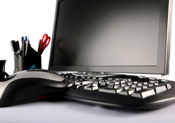 Un e-commerce manager/responsable e-distribution, en fonction de l’expérience qu’il acquiert dans un groupe hôtelier, peut évoluer au sein de la direction commerciale et/ou marketing, ou se faire reconnaître de directions transversales ou des agences en ligne ou d’hôteliers - Photo Fotolia Un e-commerce manager/responsable e-distribution, en fonction de l’expérience qu’il acquiert dans un groupe hôtelier, peut évoluer au sein de la direction commerciale et/ou marketing, ou se faire reconnaître de directions transversales ou des agences en ligne ou d’hôteliers - Photo Fotolia