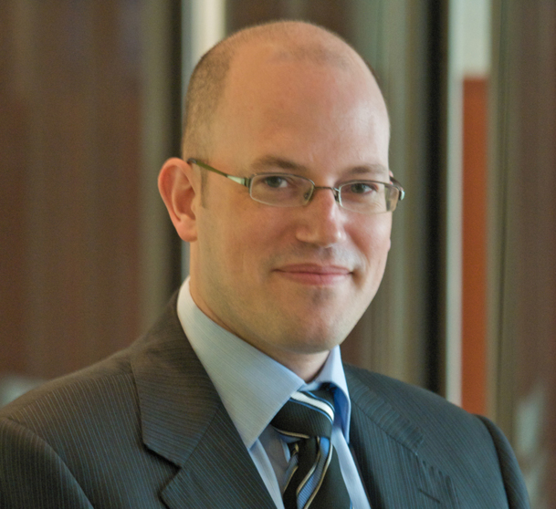 Craig Cochrane est nommé au poste de Senior Vice President Human Resources. DR Craig Cochrane est nommé au poste de Senior Vice President Human Resources. DR