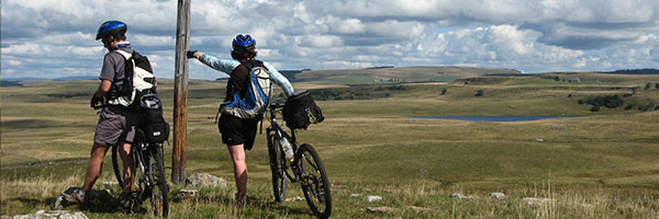 © Languedoc Nature – Monts d’Aubrac à VTT