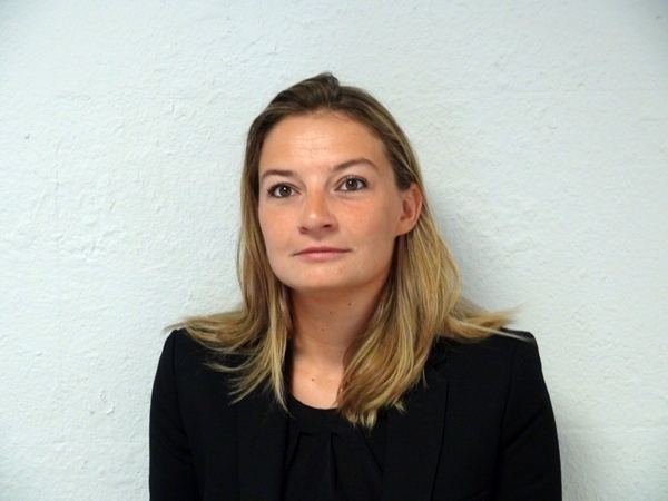 "Le marché est aujourd’hui à la recherche de profils experts et polyvalents. Internet, entre autres, a bouleversé le schéma traditionnel Agences de voyages / Tour-opérateurs et a permis l’apparition de nouveaux modèles qu’il faut savoir appréhender afin de garder sa place dans cette industrie./photo dr "Le marché est aujourd’hui à la recherche de profils experts et polyvalents. Internet, entre autres, a bouleversé le schéma traditionnel Agences de voyages / Tour-opérateurs et a permis l’apparition de nouveaux modèles qu’il faut savoir appréhender afin de garder sa place dans cette industrie./photo dr