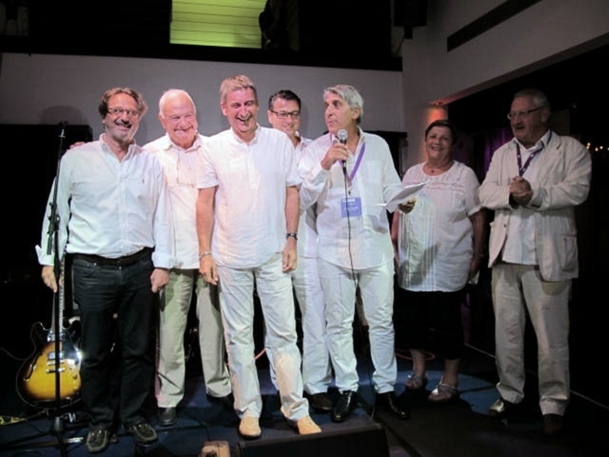 La "Dream Team'' de Lucien Salemi, avec des administrateurs qui ''mouillent la chemise'' et pratiquent la décentralisation /photo JDL La "Dream Team'' de Lucien Salemi, avec des administrateurs qui ''mouillent la chemise'' et pratiquent la décentralisation /photo JDL