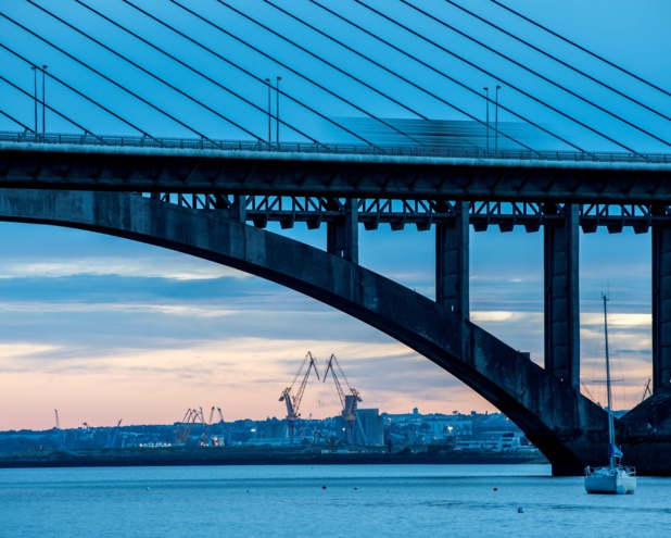 Résolument tournée vers le futur, la ville surprend en effet par de nombreuses constructions des 20e et 21e siècles - DR Résolument tournée vers le futur, la ville surprend en effet par de nombreuses constructions des 20e et 21e siècles - DR