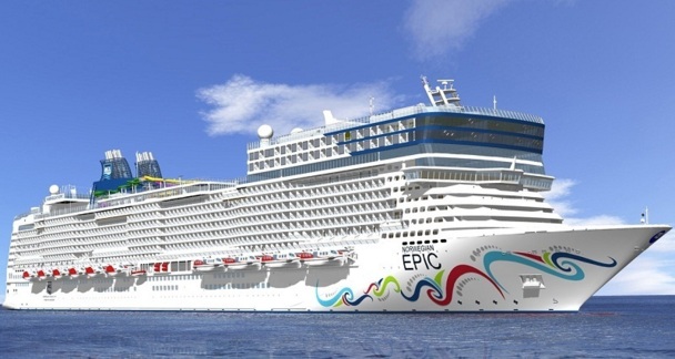 2 700 passagers du Norwegian Epic débarquent à Canne le 28 septembre 2012 - Photo DR