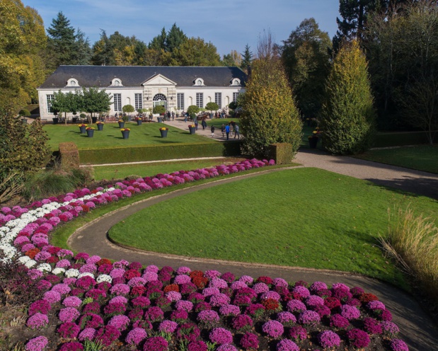 Château de Cheverny, vue sur les jardins et l'orangerie - DR : Delong Florence, CRT Centre Val de Loire