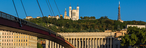 La Basilique de Fourvière et le Palais de Justice – DR Pixabay