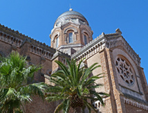 L’église Notre Dame de la Victoire édifiée à la fin du XIXème siècle. Copyright : Office de Tourisme de Saint-Raphaël.