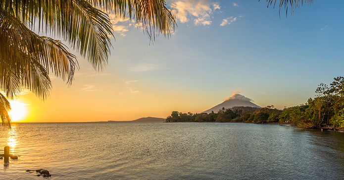 © Adobe - Coucher de soleil sur Ometepe © Adobe - Coucher de soleil sur Ometepe