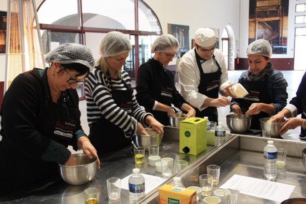 Atelier cuisine avec Murielle Bousquet - DR : EscaleMED Atelier cuisine avec Murielle Bousquet - DR : EscaleMED