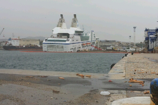 Le Napoléon Bonaparte dans le port de Marseille mercredi 31 octobre - Photo DR