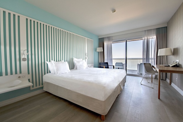 Chambre supérieure avec vue mer au Radisson Blu Resort & Spa Ajaccio Bay - DR : P. Pierrangeli Chambre supérieure avec vue mer au Radisson Blu Resort & Spa Ajaccio Bay - DR : P. Pierrangeli