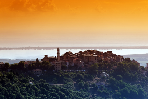 Borgo - DR iStock benslimanhassan Borgo - DR iStock benslimanhassan