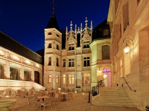 La Façade de l'hôtel de Bourgtheroulde à Rouen, bientôt affilié à Marriott sous l'enseigne Autograph. DR Marc Dezemery- mdezemery.zenfolio.com