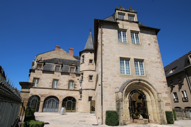 Avec l’hôtel de ville, les deux plus beaux édifices de Brive sont le musée Labenche et la Maison Cavaignac (sur la photo) - DR : J.-F.R.