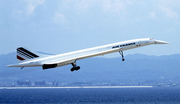 "En effet, en l’absence de cette lamelle à un endroit bien précis, il n’y aurait pas eu d’accident et Concorde continuerait à voler à la gloire de nos ailes françaises et anglaises." /photo Wikipedia