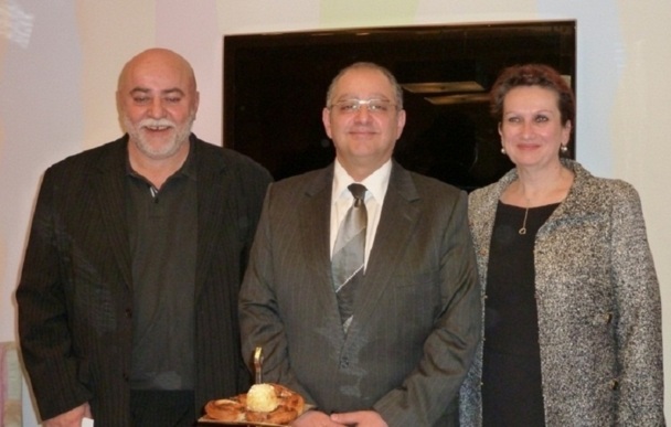 De gauche à droite, Dominique Hallier directeur des ventes France (il était en charge des ventes pour les régions ouest et sud-ouest), Baher Ghabbour, directeur gérant de STI et Agathe Roussey directrice de Production - Photo M.S.