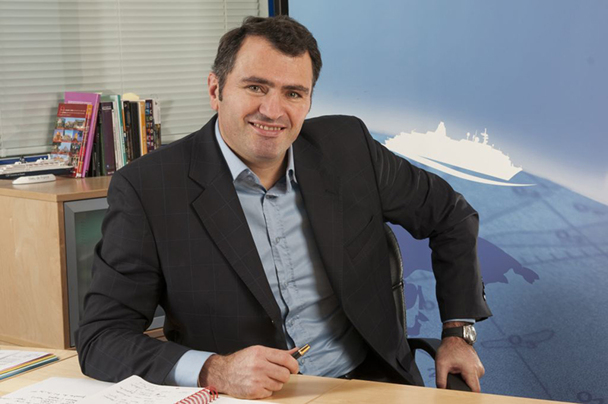 Antoine Lacarrière souhaite que 2013 soit aussi intense et riche que l'a été 2012 - DR : CDF Antoine Lacarrière souhaite que 2013 soit aussi intense et riche que l'a été 2012 - DR : CDF