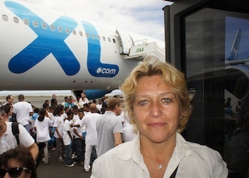 Christine Verguin Directrice de l'agence Comptoir Corail à Saint-Gilles a participé au survol de l'île à bord du nouvel A330-300 - Photo CE