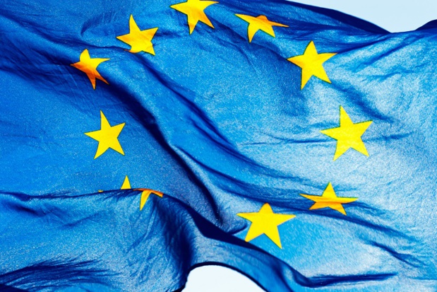 Selon NET L'instrument adopté par le Conseil aujourd'hui est très vague en ce qui concerne l'application des restrictions et des exigences en matière de voyage. - Selon NET L'instrument adopté par le Conseil aujourd'hui est très vague en ce qui concerne l'application des restrictions et des exigences en matière de voyage. -