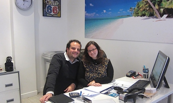 Jessica Cohen a décidé de monter sa propre affaire. Accompagnée par son mari, elle vient d'ouvrir son agence Jess Voyages dans le quartier de Reuilly-Diderot, derrière la gare de Lyon à Paris - DR : LAC Jessica Cohen a décidé de monter sa propre affaire. Accompagnée par son mari, elle vient d'ouvrir son agence Jess Voyages dans le quartier de Reuilly-Diderot, derrière la gare de Lyon à Paris - DR : LAC