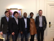 Gilles Delaruelle (2e à gauche) est le fondateur de DoYourTravel.com Gilles Delaruelle (2e à gauche) est le fondateur de DoYourTravel.com