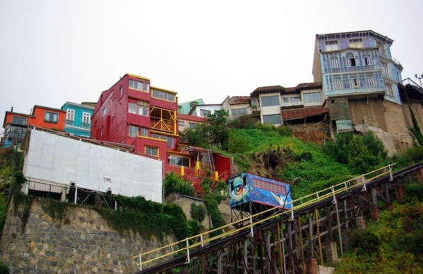 I. - Chili : à la recherche des faces cachées de Valparaiso I. - Chili : à la recherche des faces cachées de Valparaiso