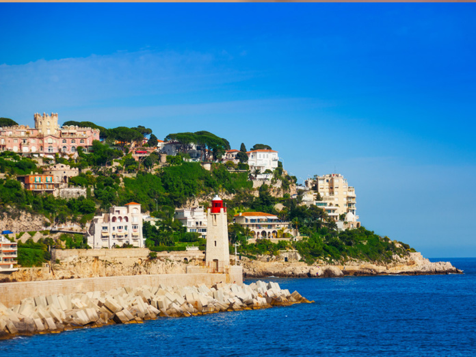 37% des résidences secondaires se situent sur le littoral, notamment en milieu urbain où l’on en recense 752 000, 28% se situent sur un espace montagneux et seulement 16% en zone urbaine.- Depositphotos.com serrnovik 37% des résidences secondaires se situent sur le littoral, notamment en milieu urbain où l’on en recense 752 000, 28% se situent sur un espace montagneux et seulement 16% en zone urbaine.- Depositphotos.com serrnovik