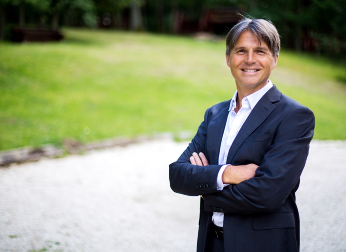 "Nous sommes à moins de 450 000 abonnés, mais nous avons fait presque 10 millions de chiffre d'affaires en 2019" selon Charles-Edouard Girard "Nous sommes à moins de 450 000 abonnés, mais nous avons fait presque 10 millions de chiffre d'affaires en 2019" selon Charles-Edouard Girard