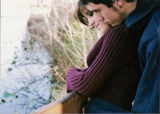 Attirer les amoureux en voyage est un véritable défi marketing pour les professionnels du tourisme - Photo-libre.fr Attirer les amoureux en voyage est un véritable défi marketing pour les professionnels du tourisme - Photo-libre.fr