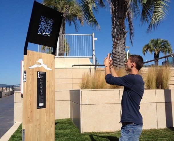 Des totems et des panneaux avec QR code ont été installés pour obtenir des informations historiques ou pratiques depuis un smartphone - Phot DR Des totems et des panneaux avec QR code ont été installés pour obtenir des informations historiques ou pratiques depuis un smartphone - Phot DR