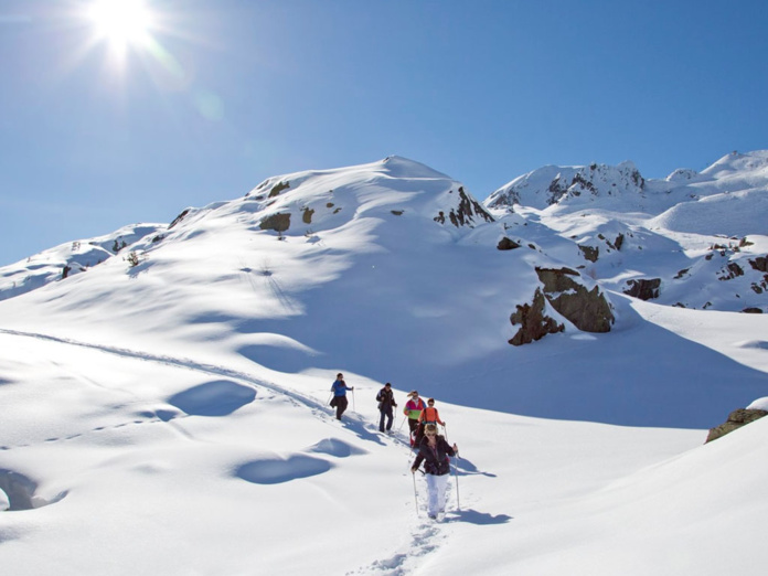 Survol du domaine skiable des Sybelles et des 6 stations à bord d'un ULM avec Seb Blanchon - DR