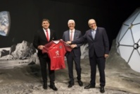 Didier Lacroix Président du Stade Toulousain, Jean-Claude Dardelet Président de la Cité de l'espace, Jean Baptiste Desbois, Directeur général de la Cité de l'espace Didier Lacroix Président du Stade Toulousain, Jean-Claude Dardelet Président de la Cité de l'espace, Jean Baptiste Desbois, Directeur général de la Cité de l'espace