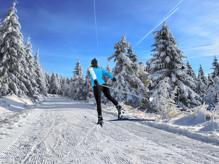 Les villages de Villard-de-Lans, Corrençon-en-Vercors, Autrans-Méaudre en Vercors, Lans-en-Vercors et SaintNizier-du-Moucherotte se réjouissent de pouvoir vous accueillir pour vivre la magie des fêtes ! - Depositphotos.com Val_th