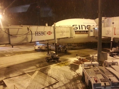 Il neige sur l'aéroport Roissy-Charles de Gaulle ce lundi 25 février 2013 - Photo J.D.L.