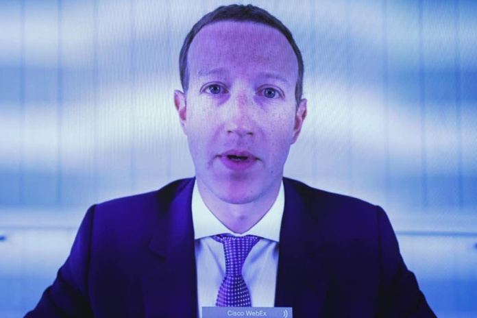 En juillet 2020, le PdG de Facebook Mark Zuckerberg témoignait devant une commission anti-trust à Washington. Graeme Jennings -- Getty Images via AFP En juillet 2020, le PdG de Facebook Mark Zuckerberg témoignait devant une commission anti-trust à Washington. Graeme Jennings -- Getty Images via AFP