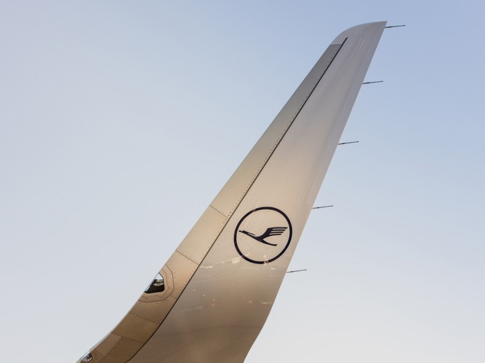 Lufthansa et SWISS proposent actuellement plus de 10 vols hebdomadaires au départ de Francfort ou de Zurich vers Singapour - DR : Lufthansa Lufthansa et SWISS proposent actuellement plus de 10 vols hebdomadaires au départ de Francfort ou de Zurich vers Singapour - DR : Lufthansa