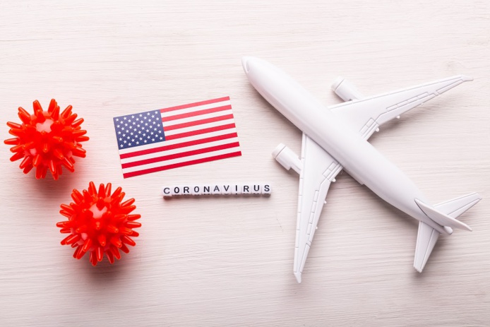 Les voyageurs arrivant aux États-Unis par avion devront prochainement présenter un test Covid-19 (illustration: Adobe Stock)