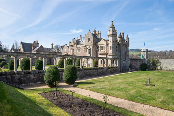 Abbotsford House - DR VisitScotland - Kenny Lam Abbotsford House - DR VisitScotland - Kenny Lam