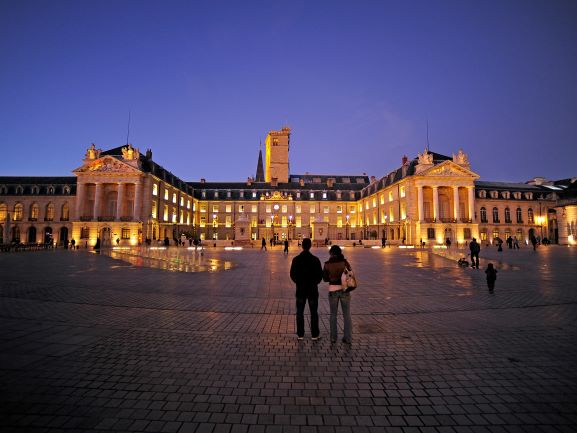 Le Palais des Ducs de Bourgogne à Dijon - Photo Alain Doiré, Bourgogne-Franche-Comté Tourisme